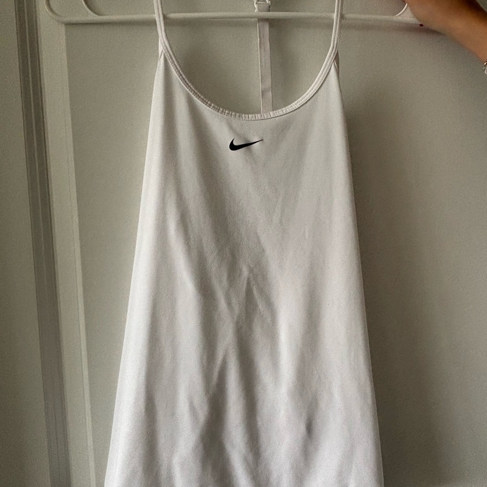 Nike White Sleeveless Camisole Top